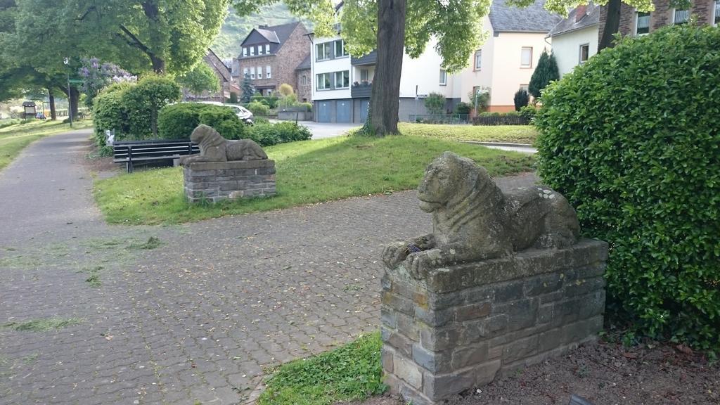 Ferienwohnungen Am Bruttiger Moselsteig Oda fotoğraf