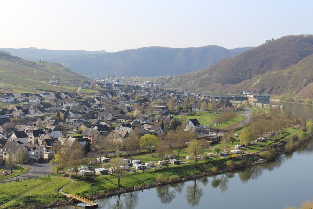 Ferienwohnungen Am Bruttiger Moselsteig Dış mekan fotoğraf